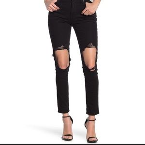 Levi’s 721 High Rise Skinny Jeans